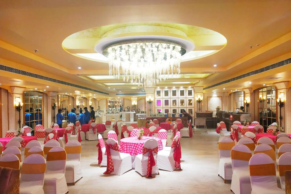 Elegant Banquet Halls - Indoor event space