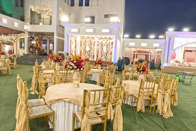 Beautiful dining area setup